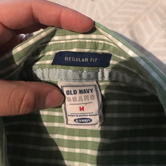 🆑 3/$20 | 🌟Men’s Long-Sleeve 👔🌟 - Picture 3 of 3